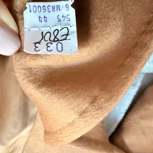 Like new, 100% cashmere coat size 8 - Picture 12 of 13